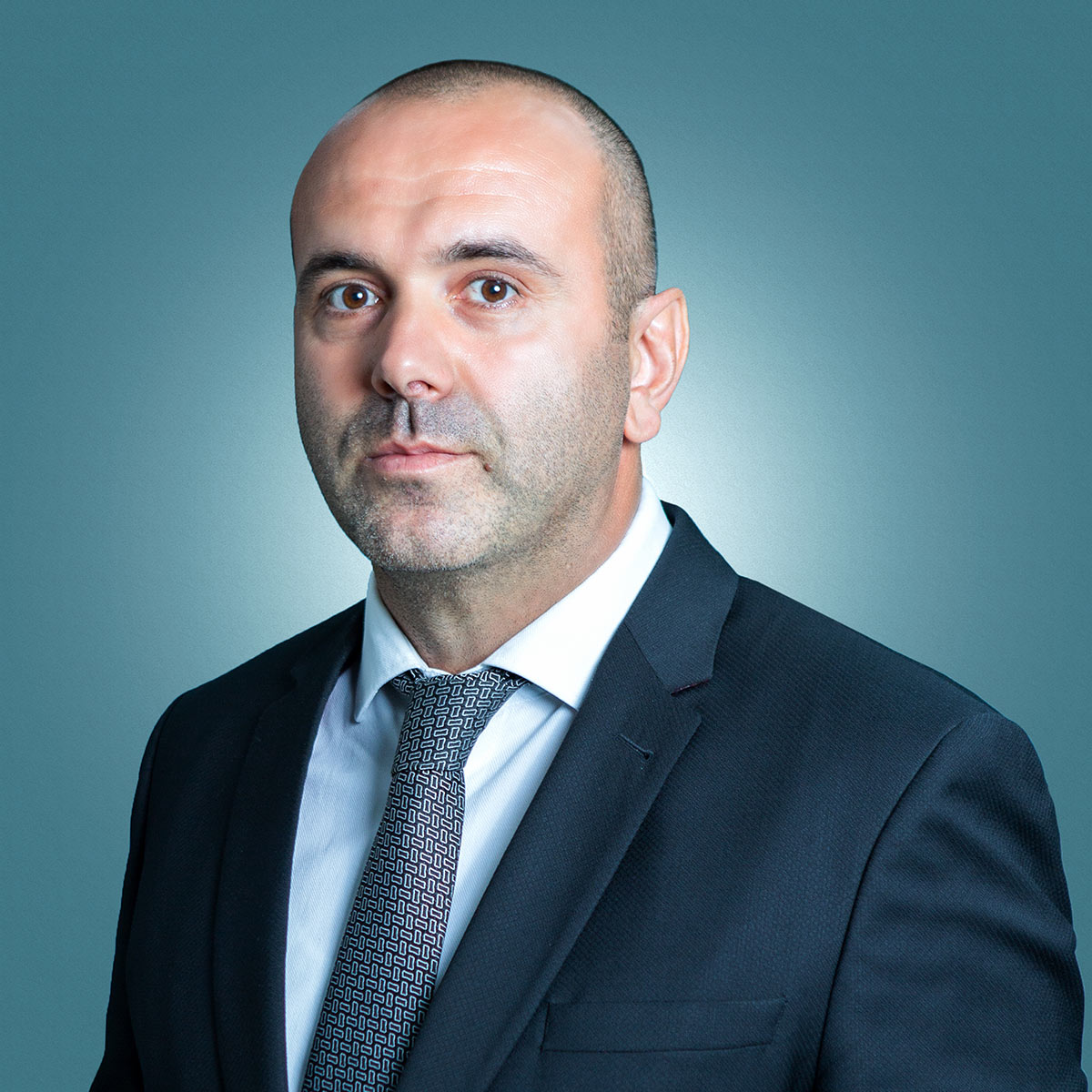 <p><strong>Mirh&uuml;seyn M&uuml;rsəlov</strong></p>